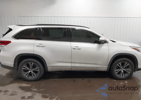 2018 Toyota Highlander Le from USA, damaged, VIN 5TDZARFH1JS034825